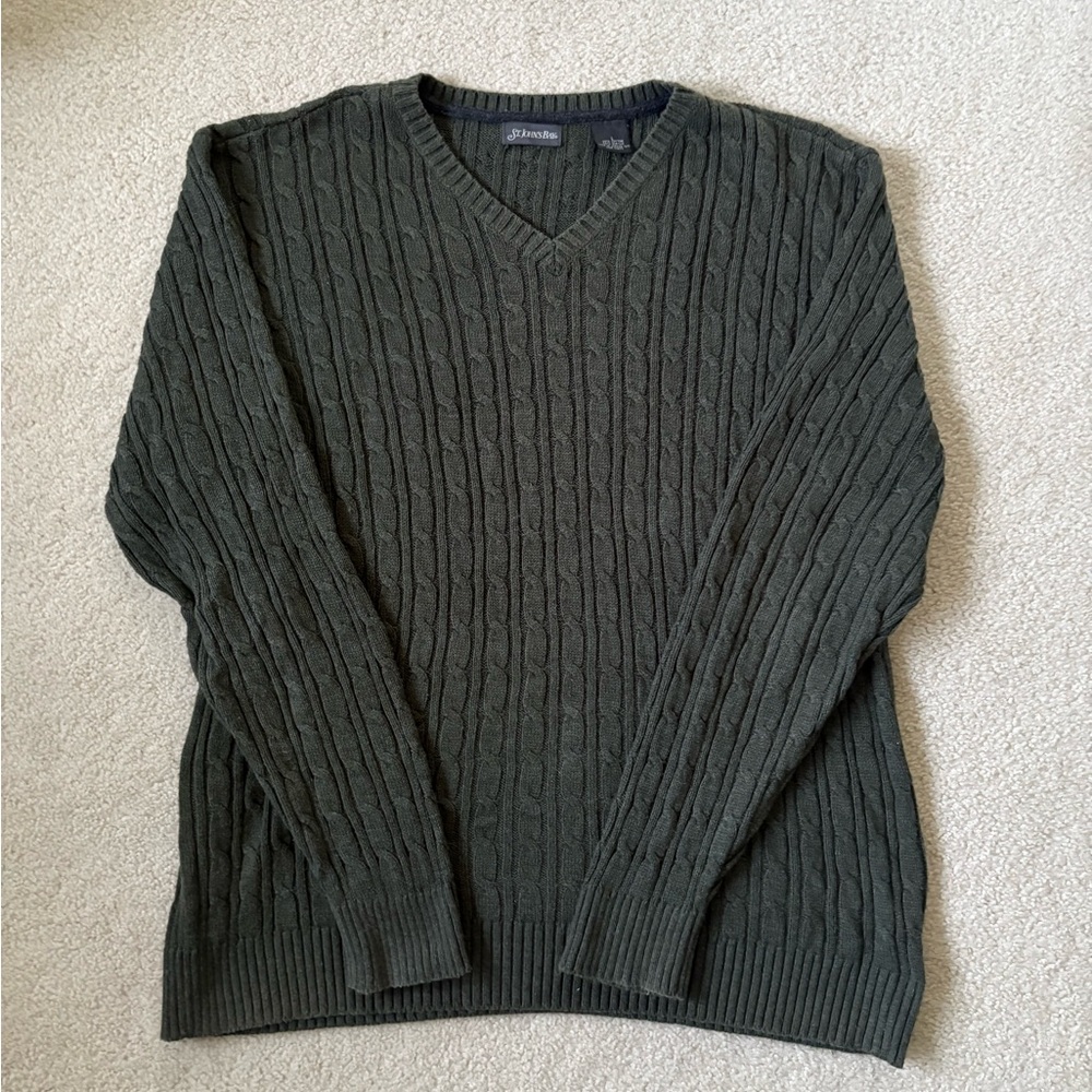 St. John's Bay Dark Green V-Neck Sweater